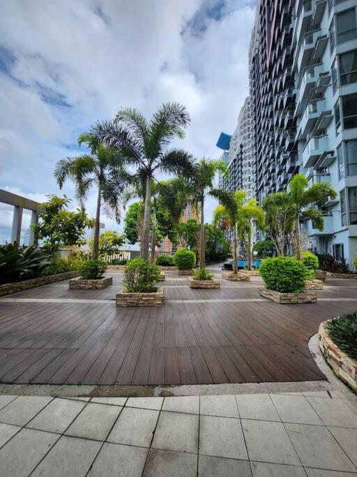 Cozy Corner Manhattan Heights 2br With Amazing View Apartment *
