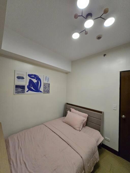 Cozy Corner Manhattan Heights 2br With Amazing View Apartment