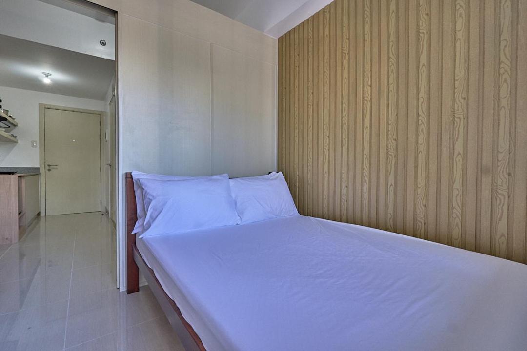 Apartment Serene Staycation Beside Sm Southmall Manila