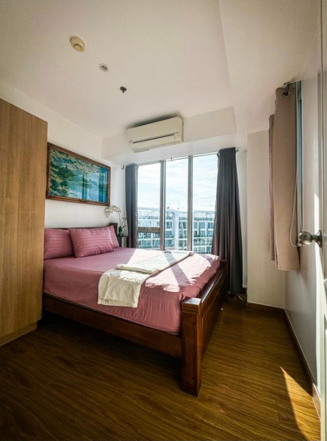 2 Bedrooms Penthouse In Azure Paranaque Apartment Manila