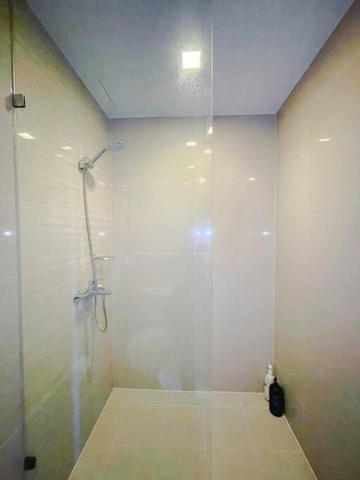 Cozy 1br Uptown Parksuites *
