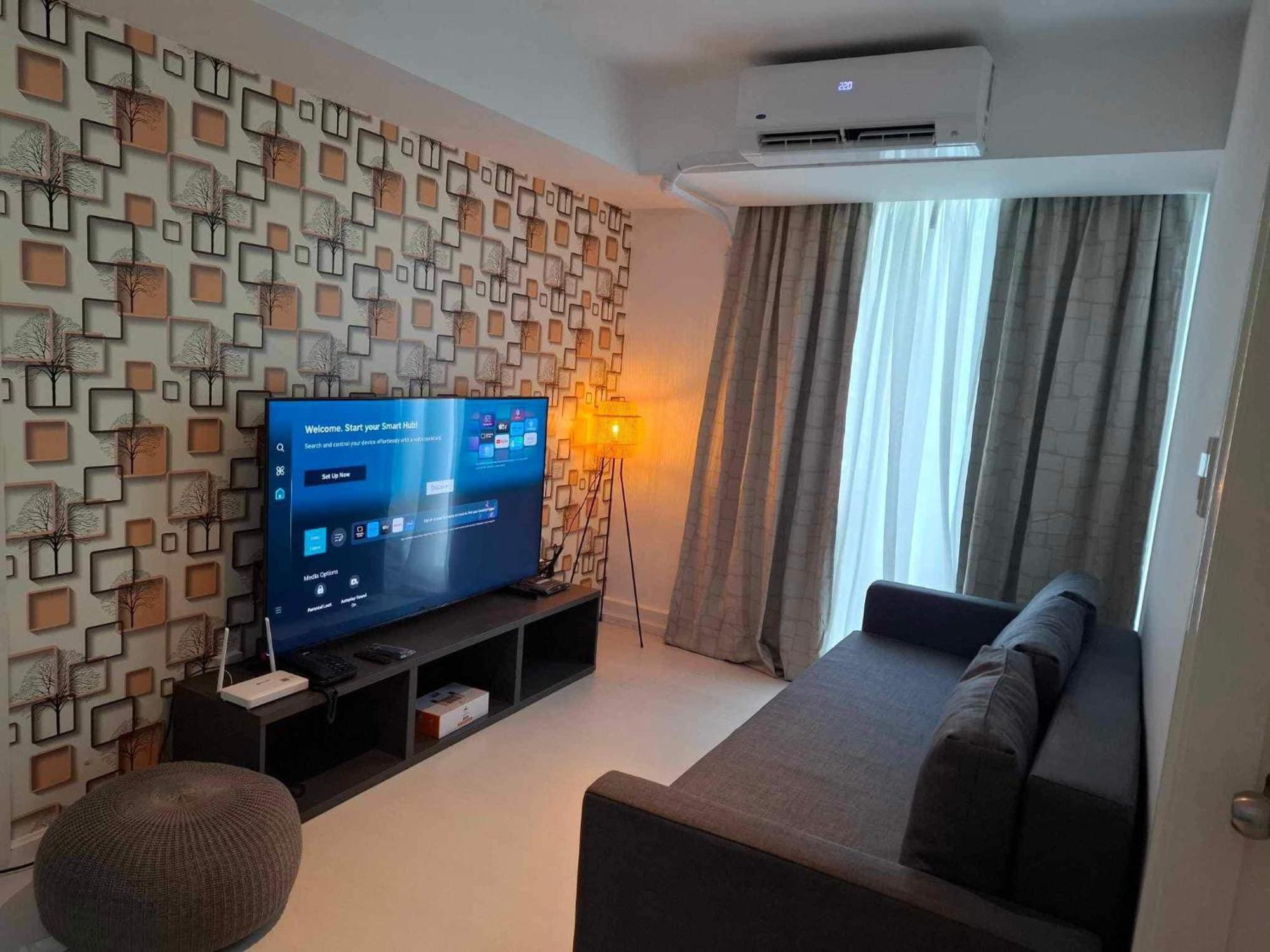 Urban At Azure Manila