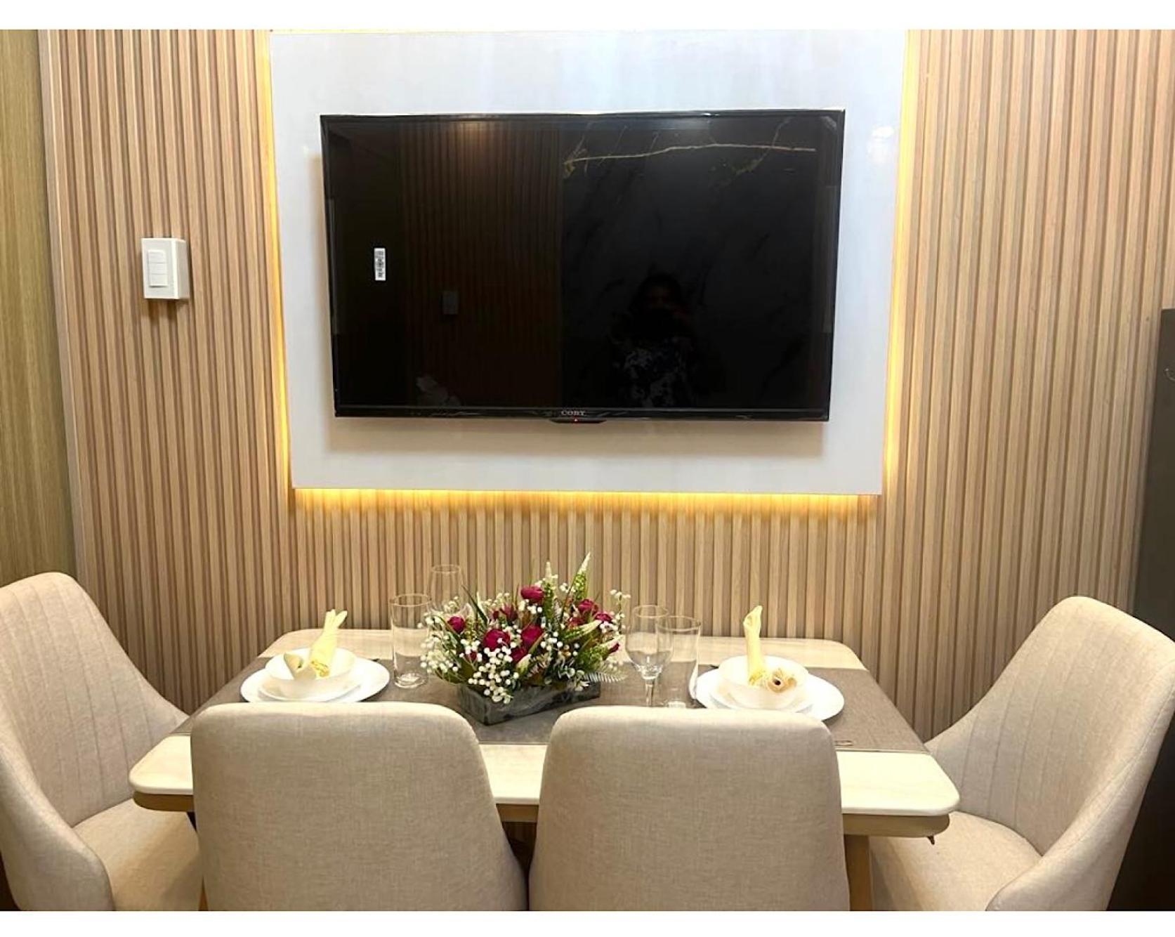 Mf Staycation - Shore Residences Apartment Manila
