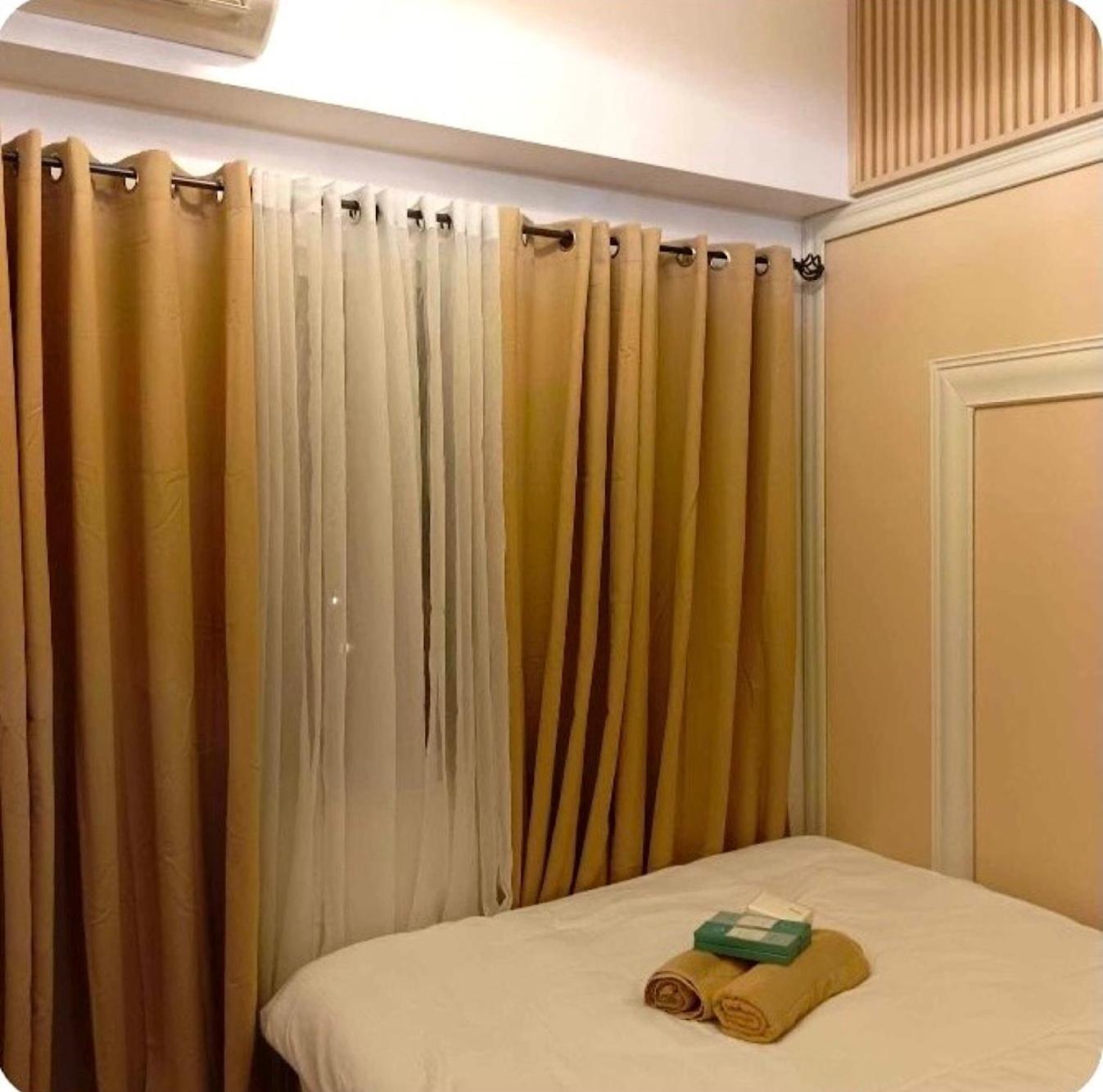 Mf Staycation - Shore Residences
