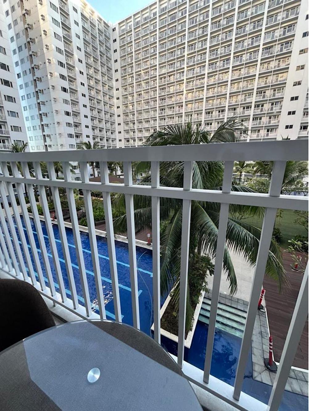 Mf Staycation - Shore Residences Manila