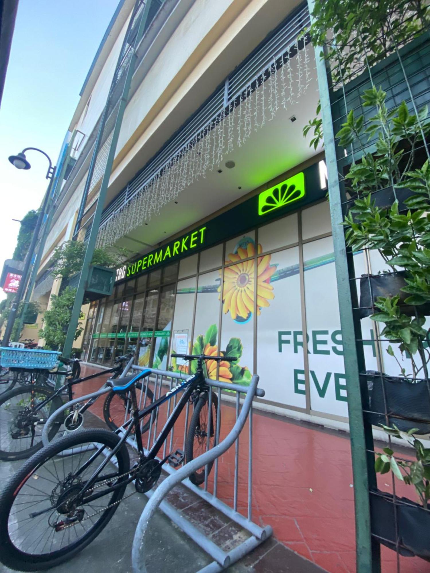 Santis Place At 101 Newport Across Airport T3 Apartamento Manila