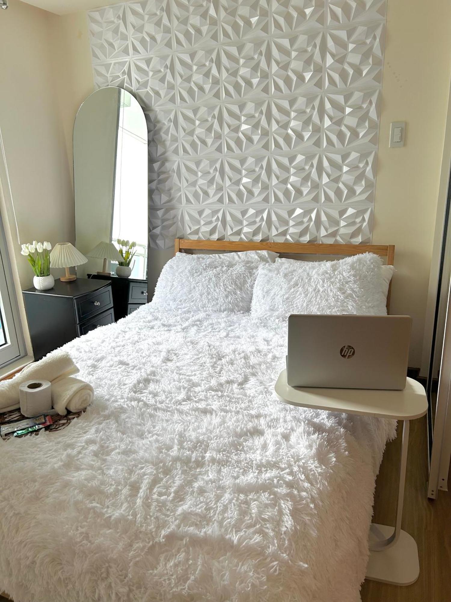 M&m Azure Staycation Paranaque Apartment