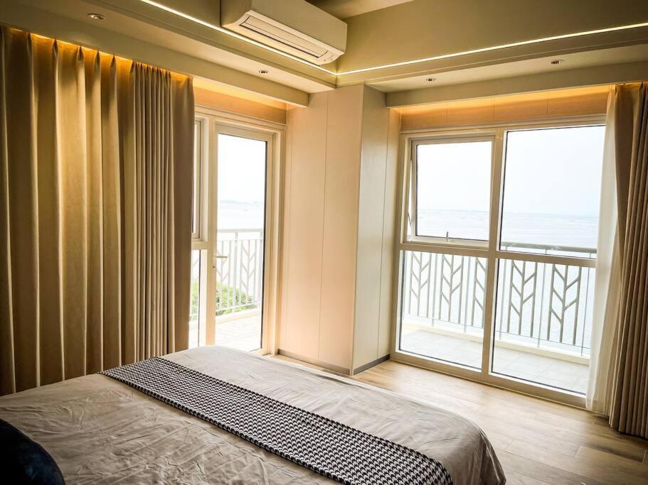 Luxurious 3br In Bay Across Okada Ii 12pax * Manila