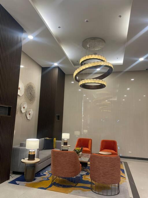 Luxurious 3br In Bay Across Okada Ii 12pax Manila