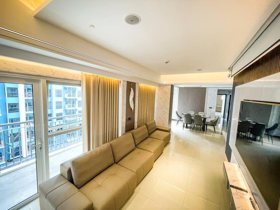 Luxurious 3br In Bay Across Okada Ii 12pax Apartment Manila