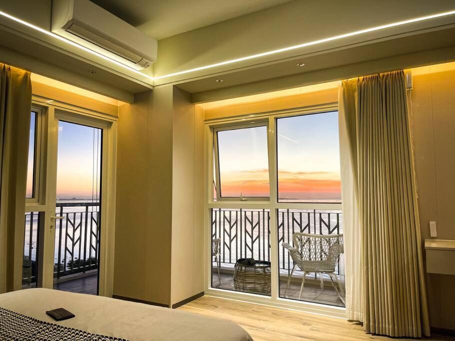 Luxurious 3br In Bay Across Okada Ii 12pax Apartment