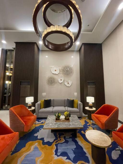 Apartment Luxurious 3br In Bay Across Okada Ii 12pax Manila