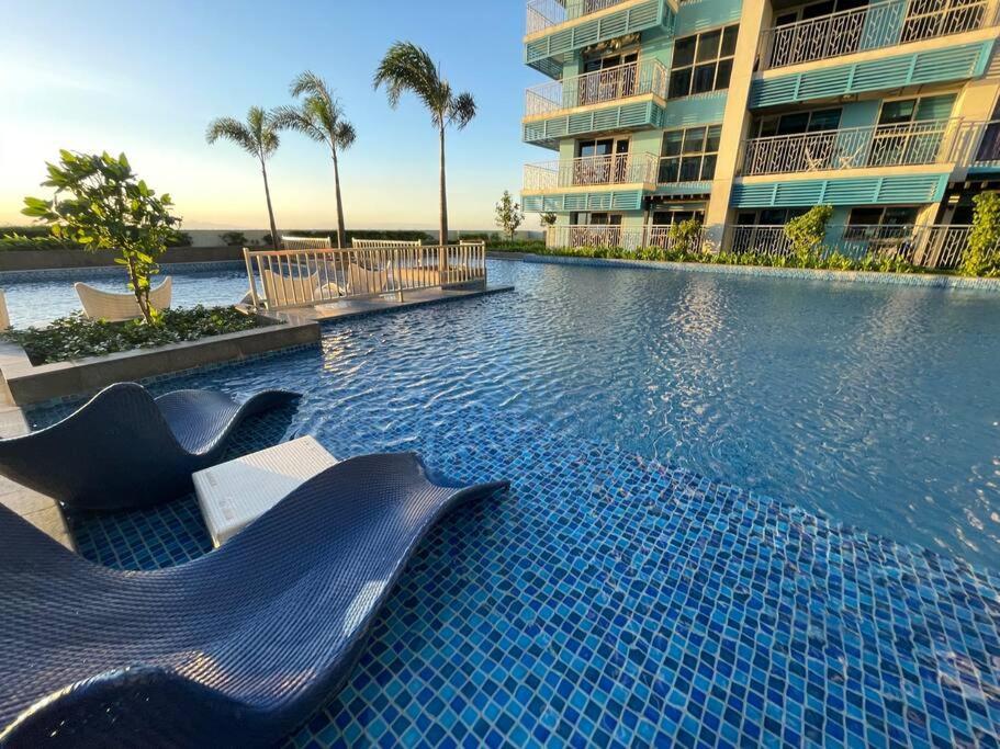 Luxurious 3br In Bay Across Okada Ii 12pax Manila