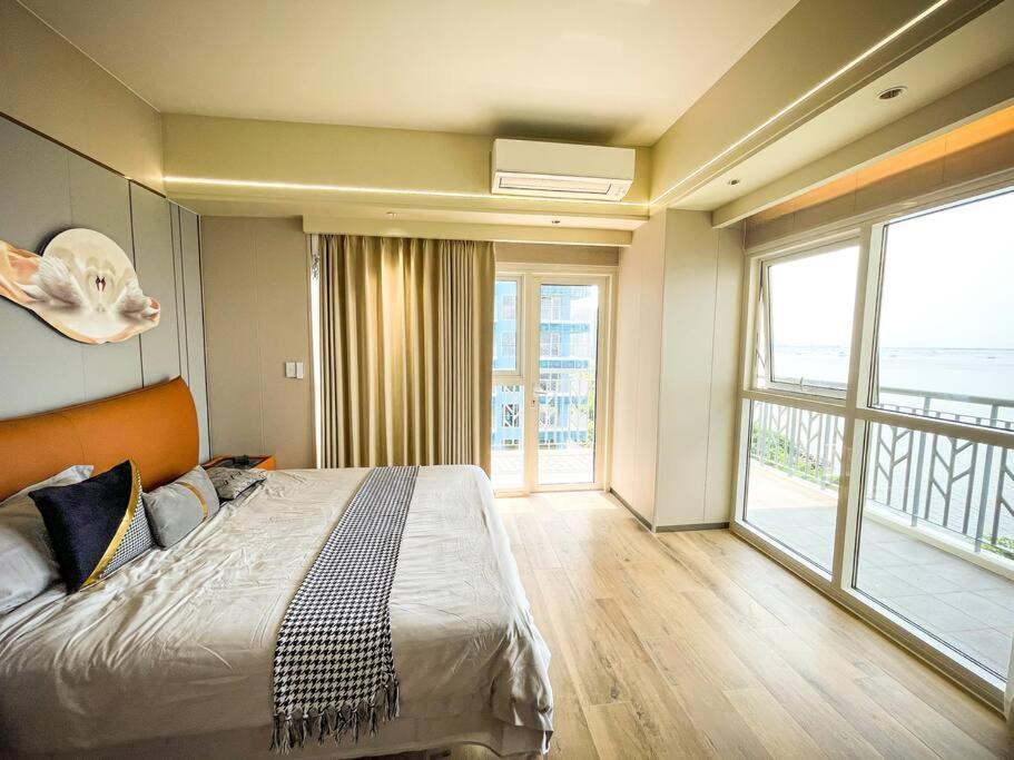 Apartment Luxurious 3br In Bay Across Okada Ii 12pax Manila