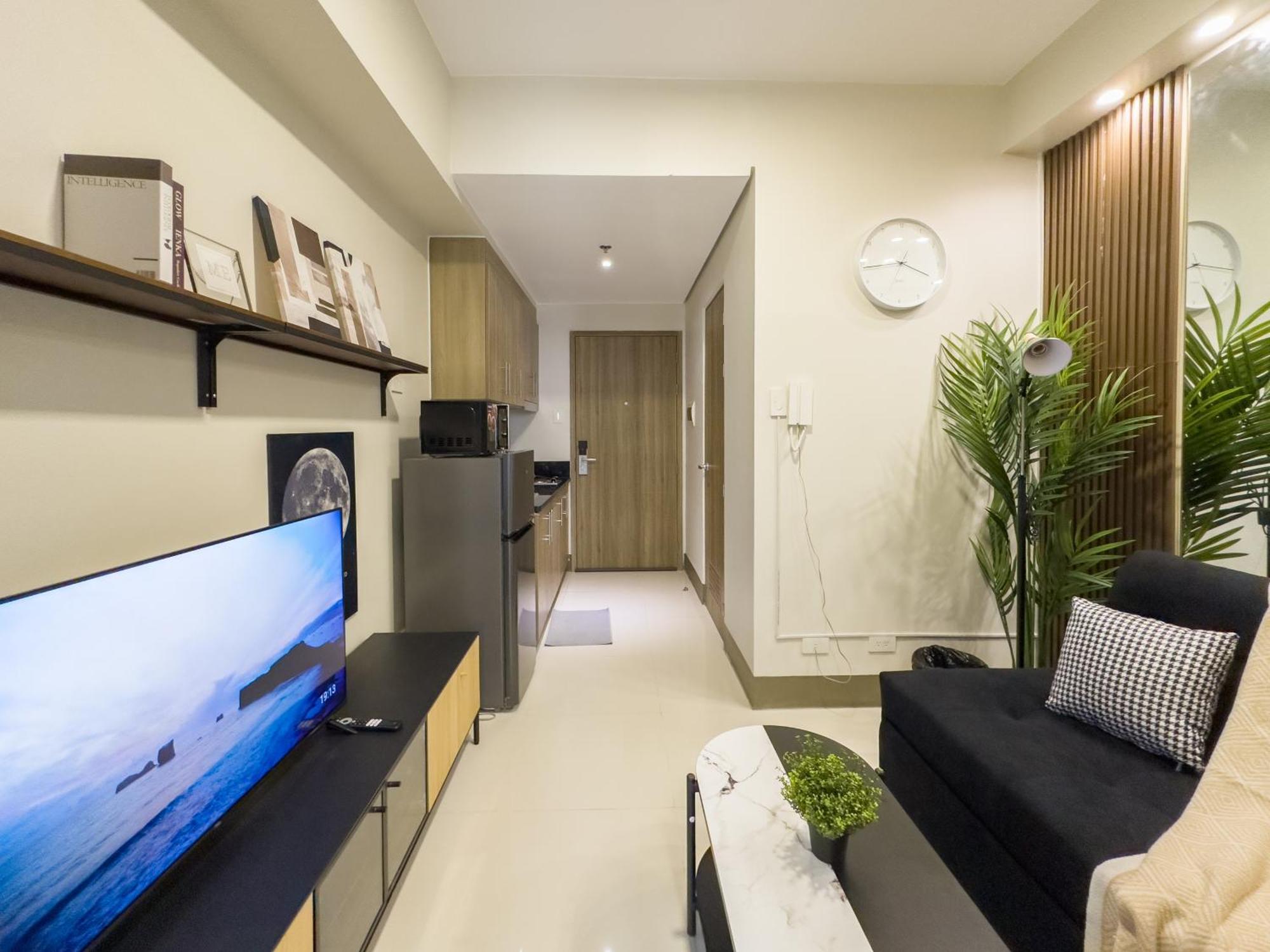 Gemstonebr In Smdc Fame Residences