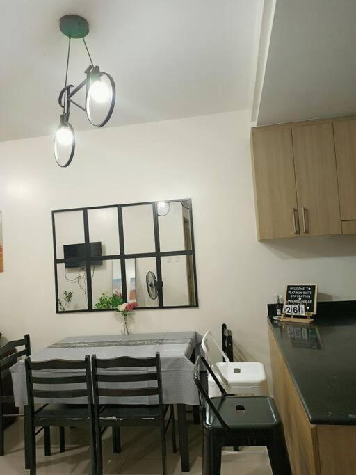 2bedroom 2bath Near Moa With Balcony Facing Pool Manila