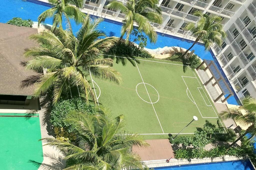 Apartment 2bedroom 2bath Near Moa With Balcony Facing Pool *