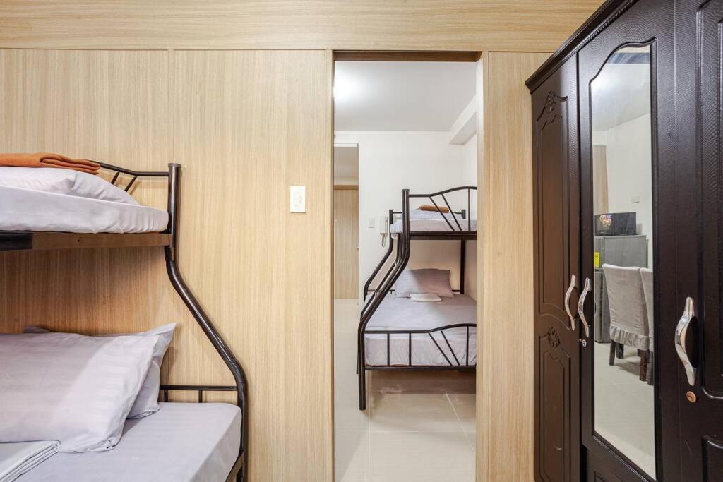 Apartment Shore 1 Residences - Moa View With 2 Bunkbeds