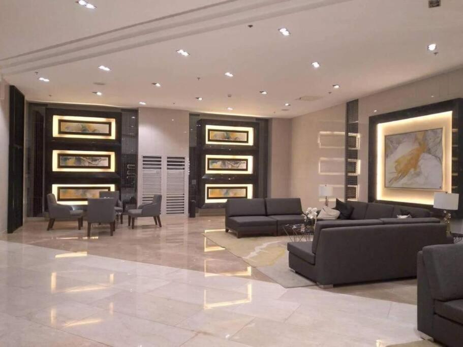 1br Unit Condotel W Balcony Fame Residences #fm63 Apartment