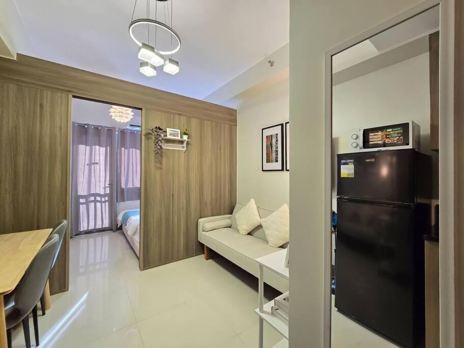 1br Unit Condotel W Balcony Fame Residences #fm63 Apartment
