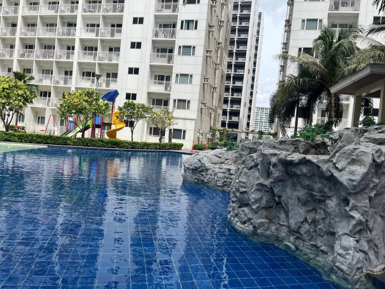 Apartment 2 Beds Unit Free Wifi 4 Pax Near Bay Moa 9116
