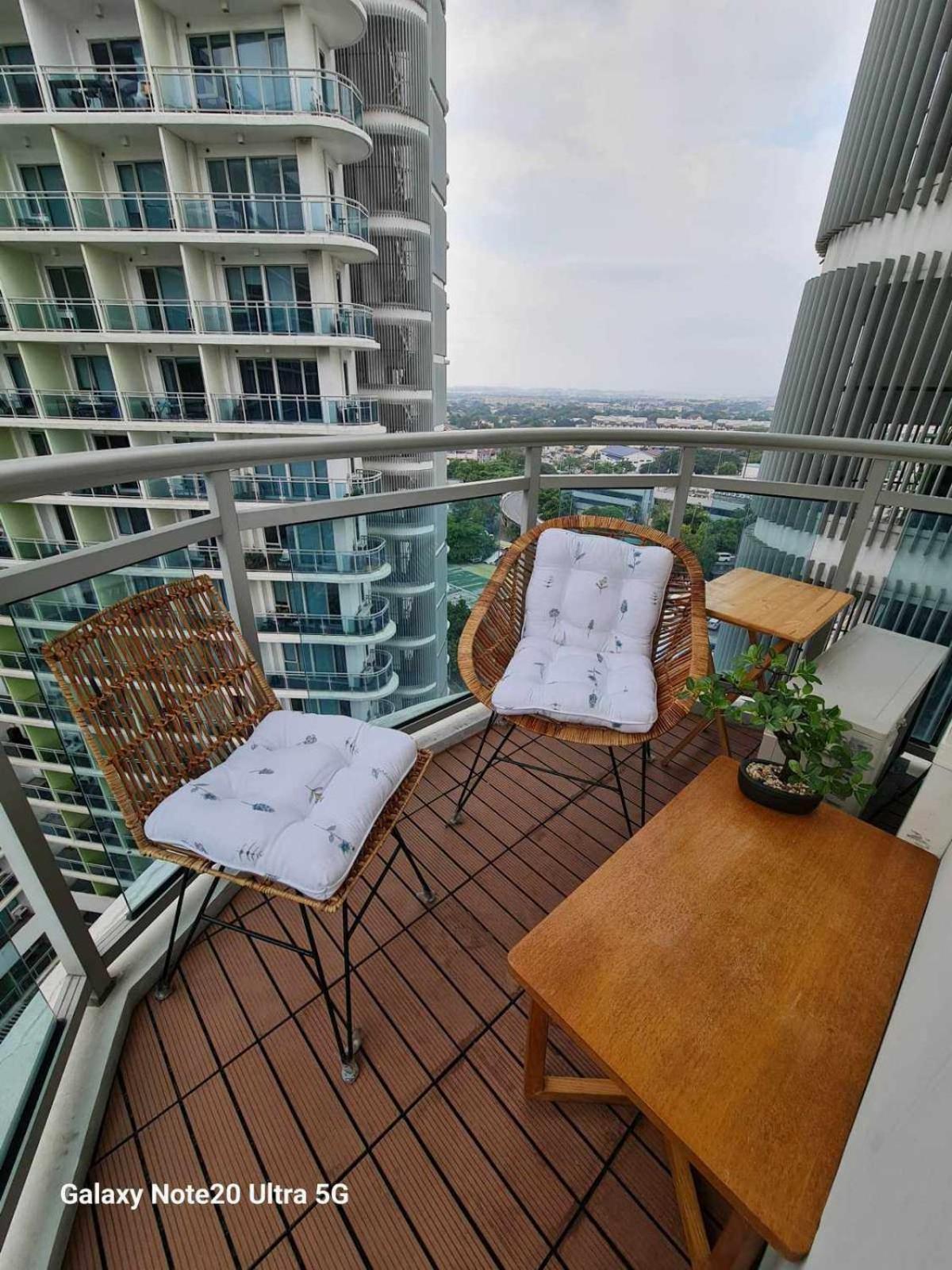 Urban At Azure