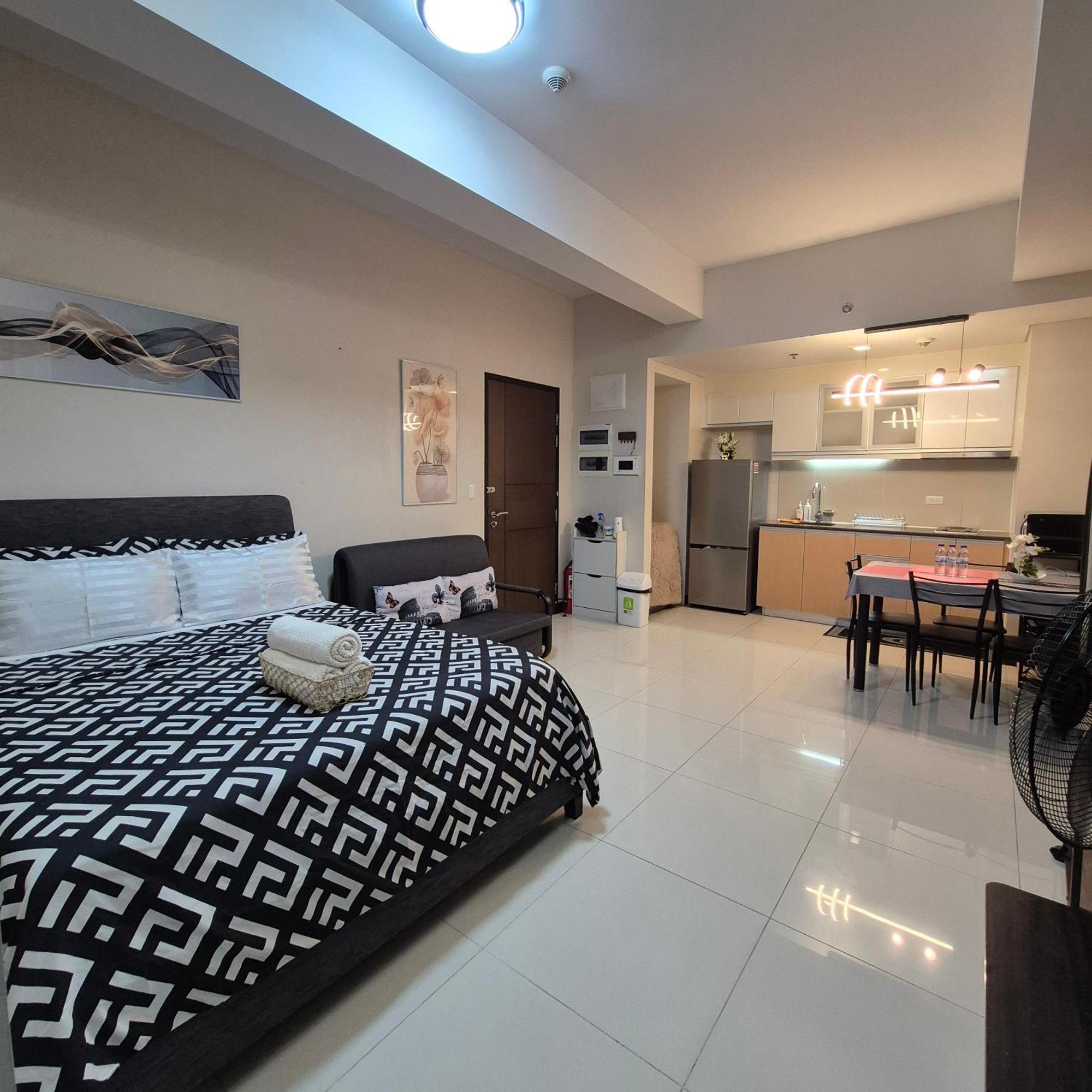 Apartment A&g Condotel At 101 Newport Across Naia T3 Manila
