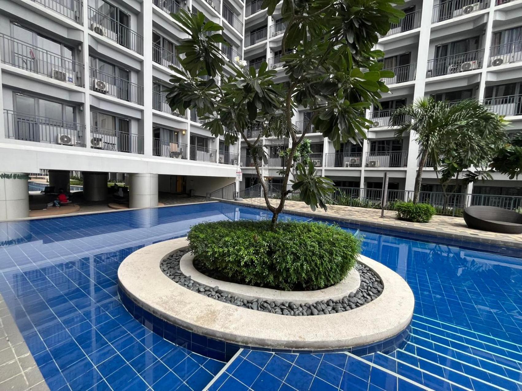 Shore 2 Beds With Balcony&fast Wifi Tv 4 Pax Moa Complex 834 Apartamento Manila