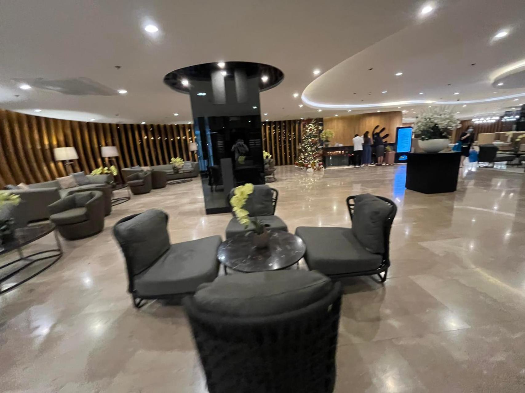 Shore 2 Beds With Balcony&fast Wifi Tv 4 Pax Moa Complex 834 * Manila