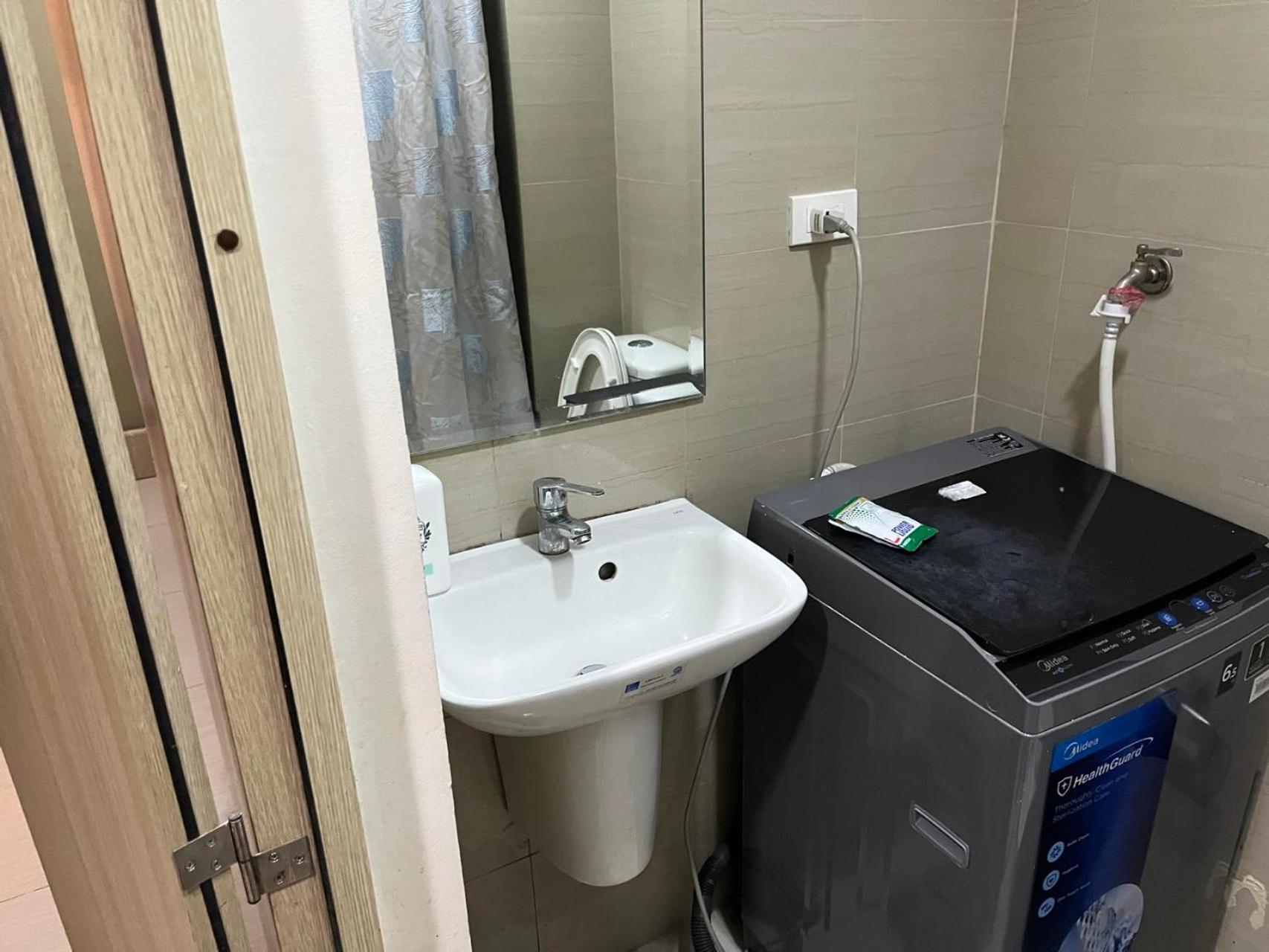 Apartment 2 Beds Unit Free Wifi 4 Pax Near Bay Moa 9116 *