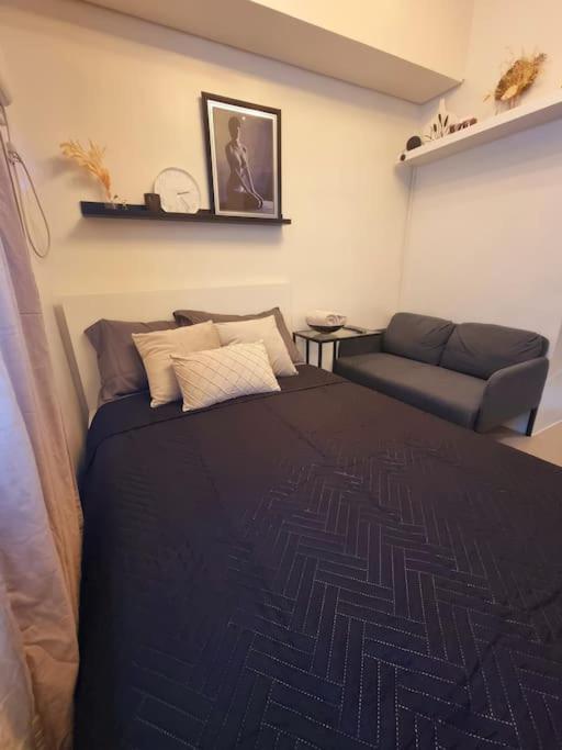 Apartment Ysella Alexa-powered In Northgate, Alabang