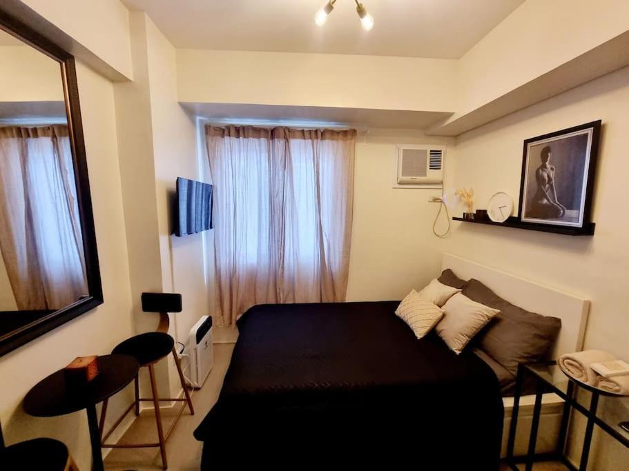 Ysella Alexa-powered In Northgate, Alabang Apartment *