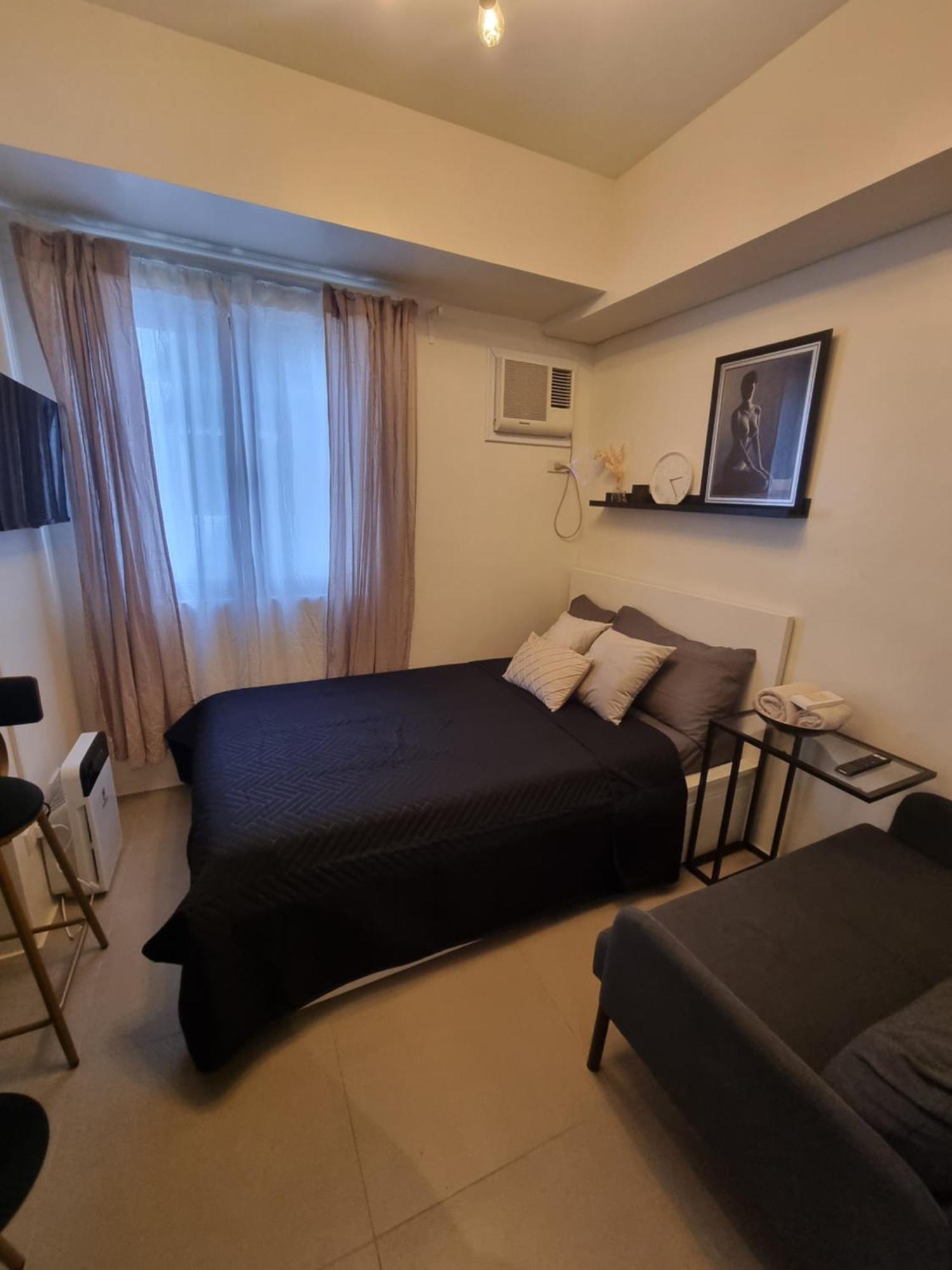 Apartment Ysella Alexa-powered In Northgate, Alabang *