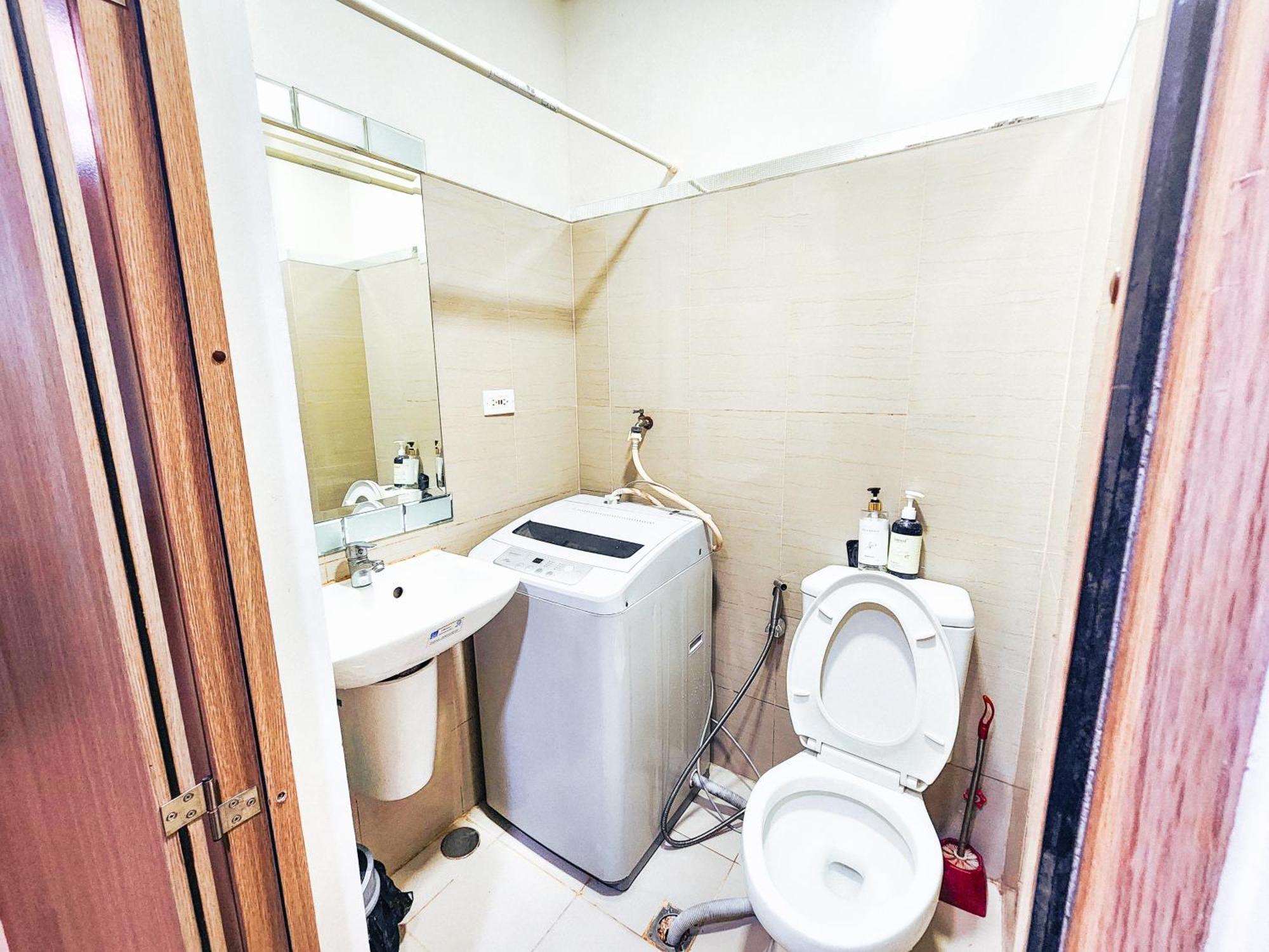 Apartment 1bedroom With Balcony Facing Pool Near Moa *