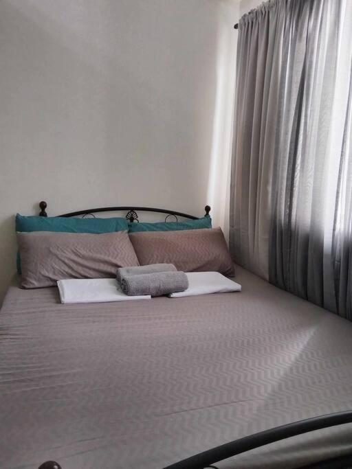 Apartment Shore 1 Residences - Walking Distance To Pool Manila