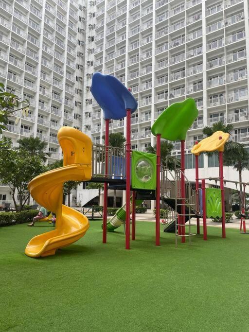 Shore 1 Residences - Walking Distance To Pool * Manila