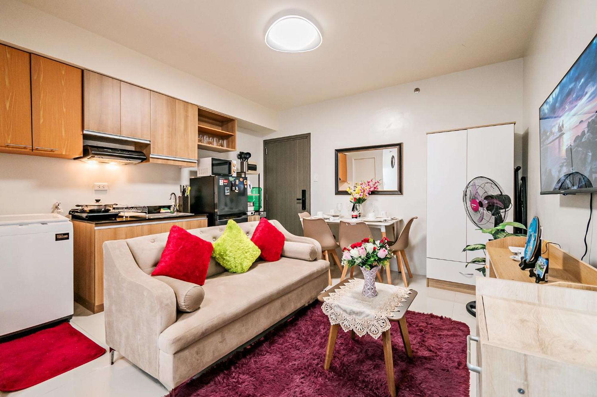 Precious Florannjoe Apartment *