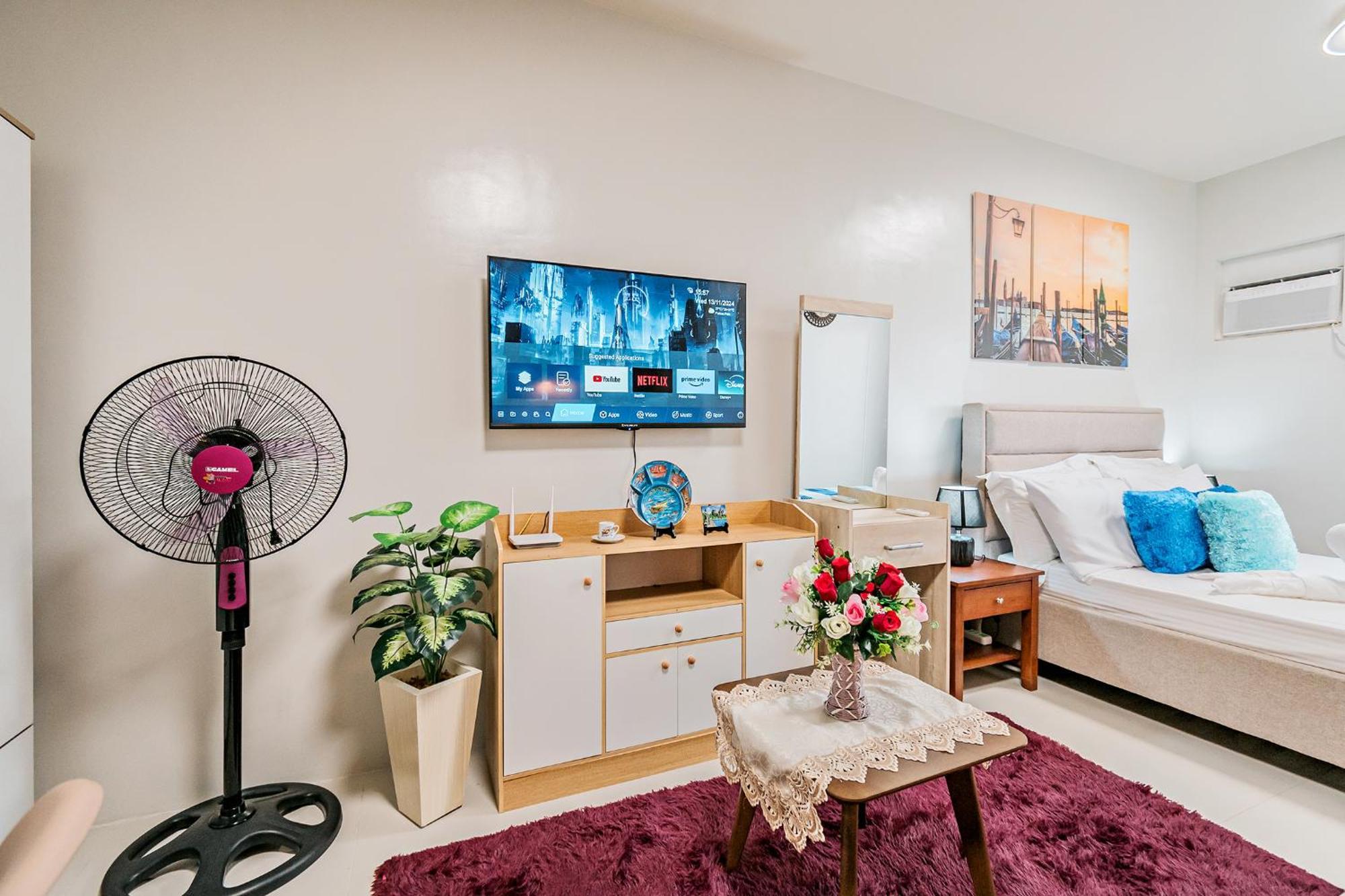 Precious Florannjoe Apartment Manila