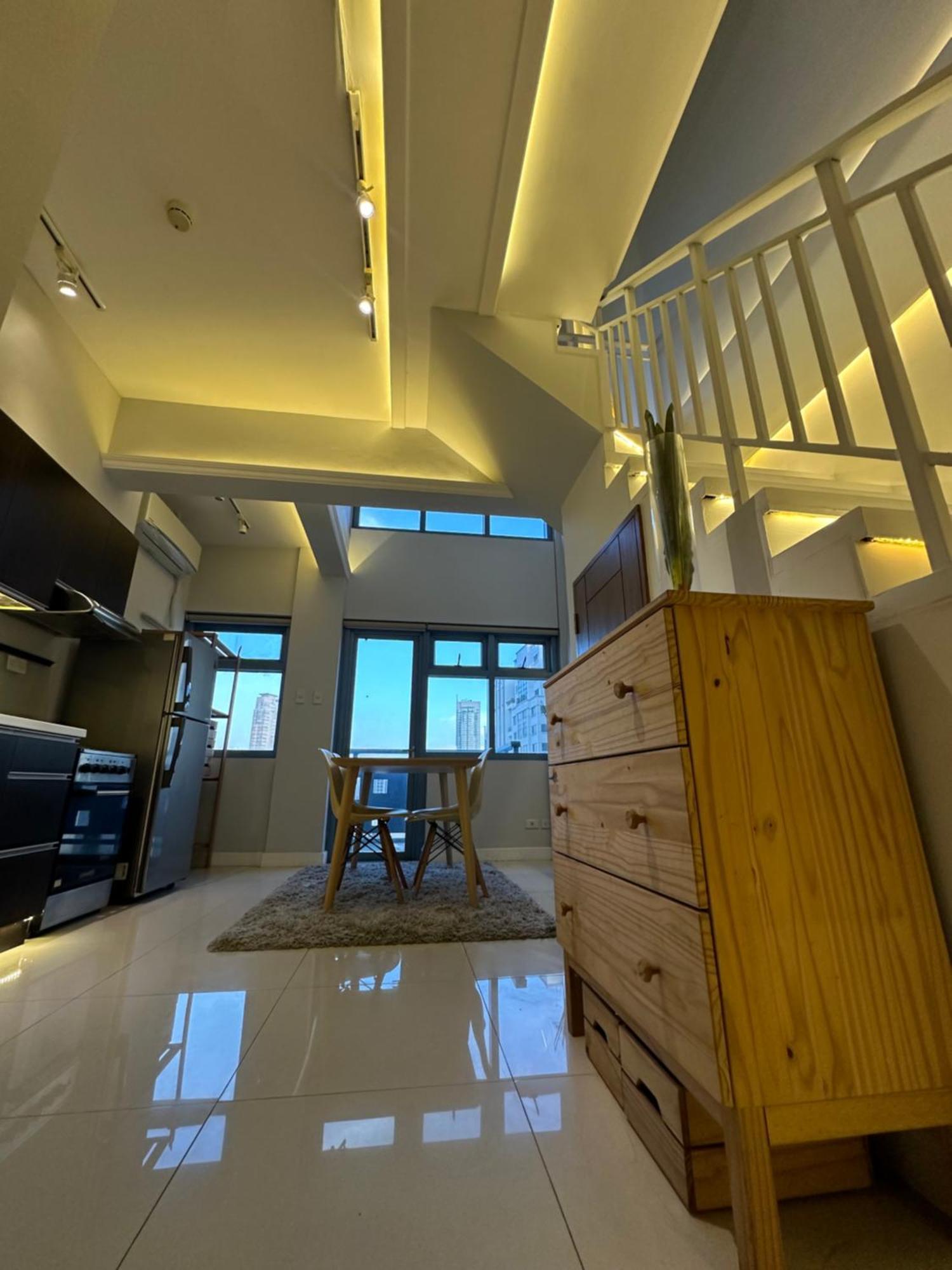 Loft Unit At Eton Parkview Greenbelt Makati * Manila