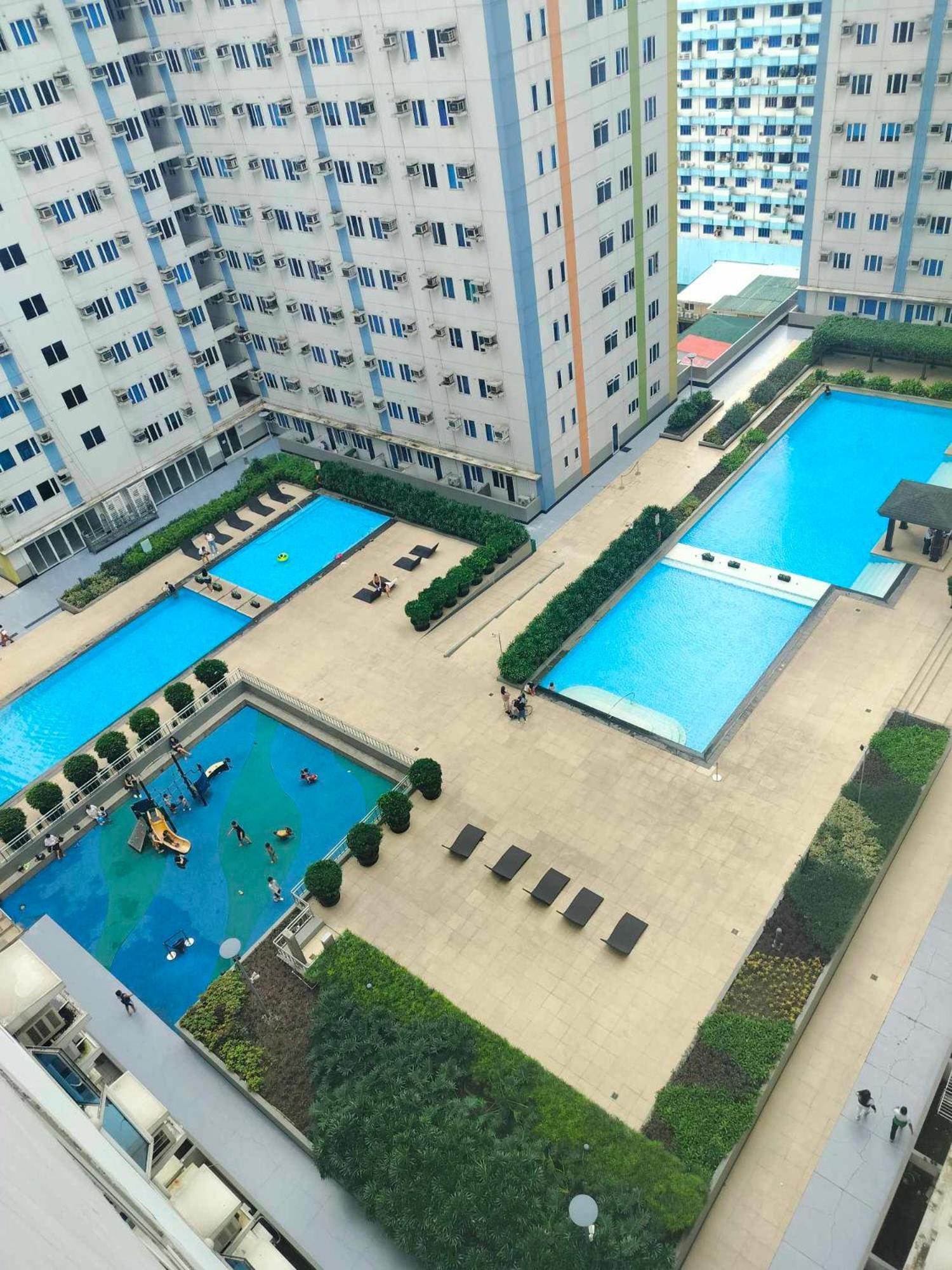 15th Floor Cozy Unit With Netflix, Ac And Free Wifi In Mplace Apartment