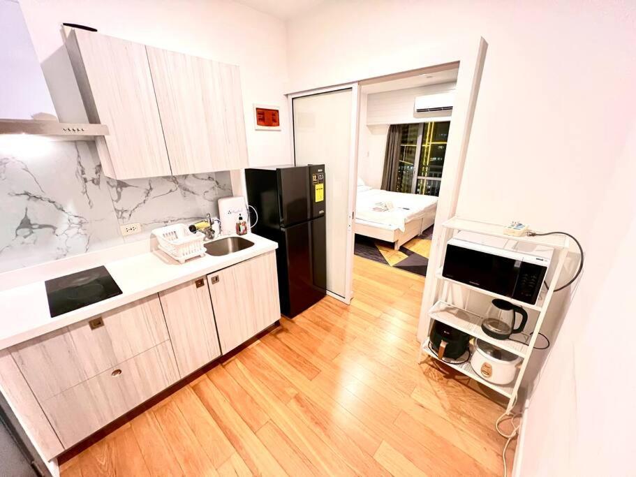Rockwell View Acqua Iguazu- Mandaluyong-makati 1br Manila