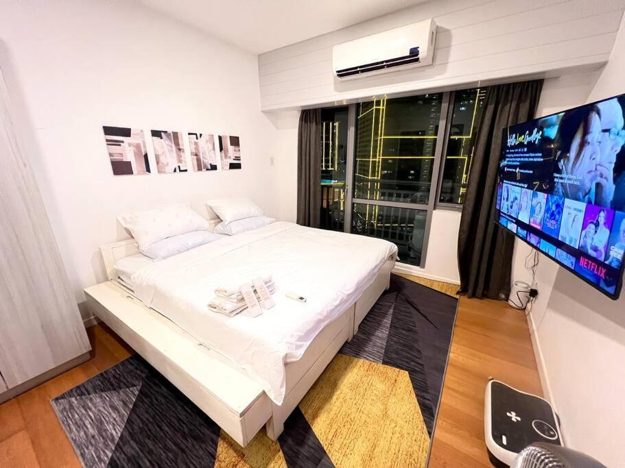 Rockwell View Acqua Iguazu- Mandaluyong-makati 1br Apartment Manila