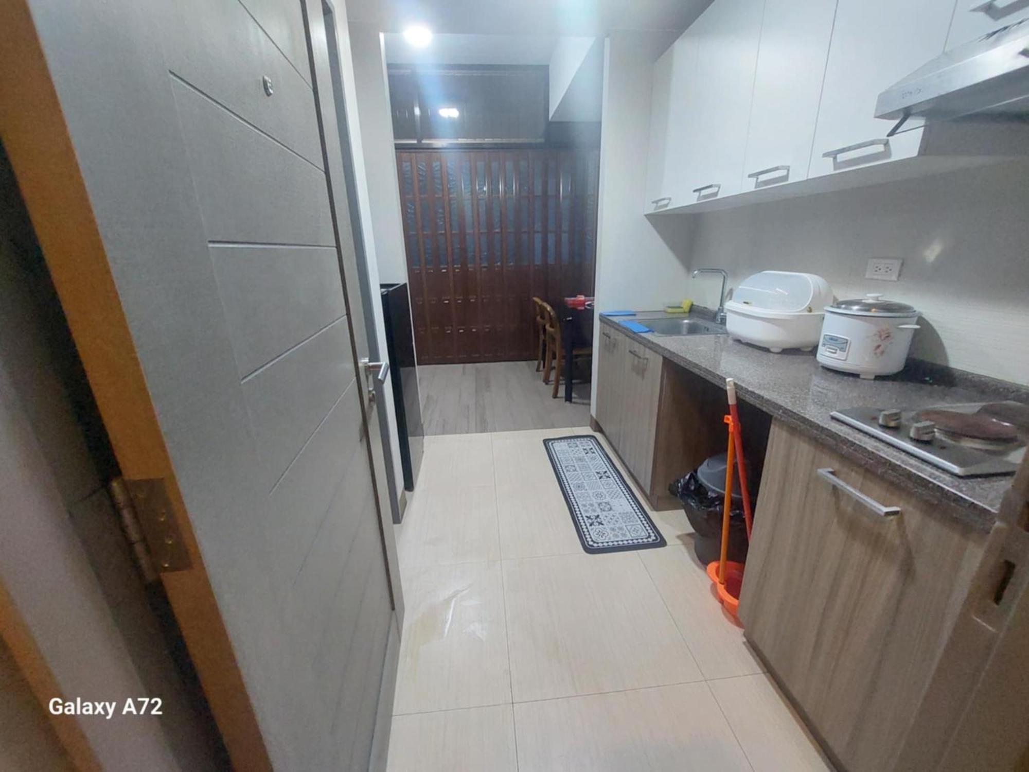 Ezekiel's Apartment Manila