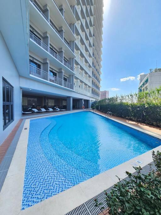 Happy Haven At Lush Makati Apartment