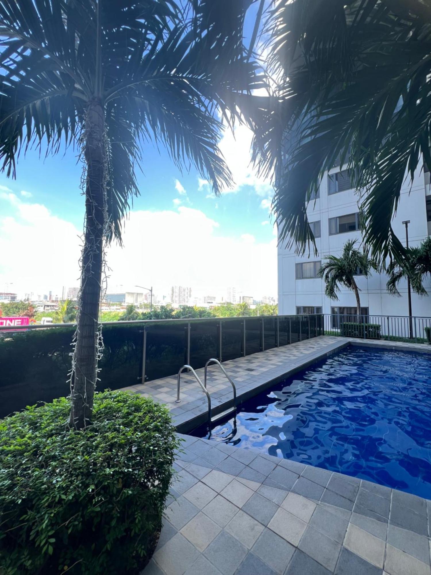 Apartment Adv Moa View Shore 2 Residences Manila