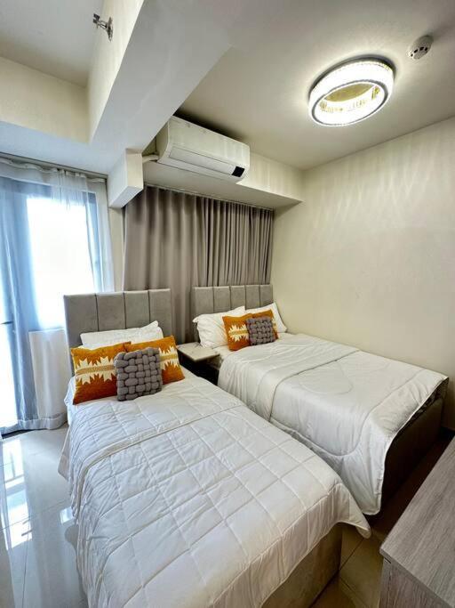 Sweet Escape At S Residences Moa