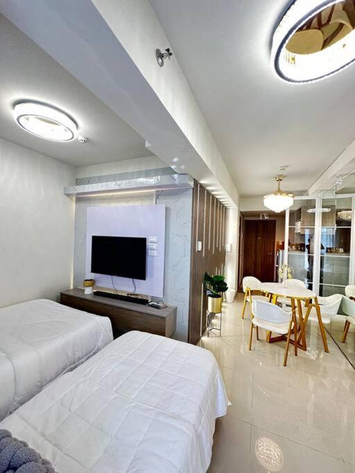 Sweet Escape At S Residences Moa Manila