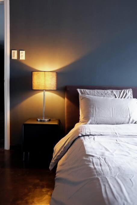 Apartment Spacious And Cozy 2 Bedroom In The Gramercy Poblacion *
