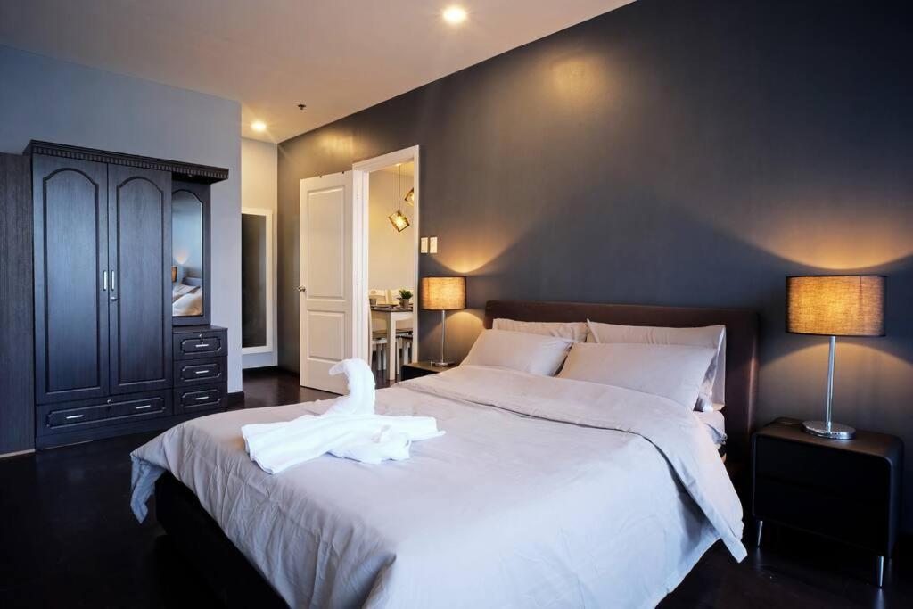 Spacious And Cozy 2 Bedroom In The Gramercy Poblacion Apartment
