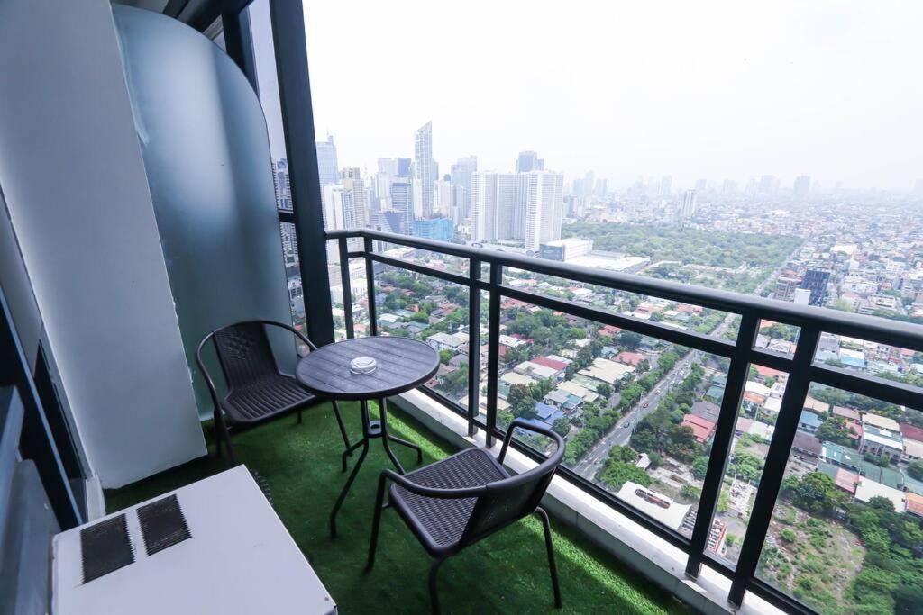 Spacious And Cozy 2 Bedroom In The Gramercy Poblacion